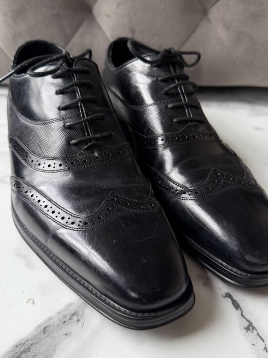 Karl Lagerfeld Leather Wingtip Oxford Dress Shoes in Black Size 9 main image 8